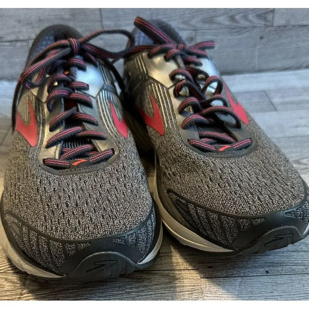 Brooks up sale